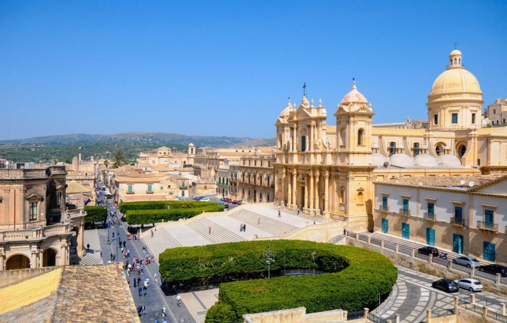 Villa Casa Vico Lepre à Noto Extérieur photo